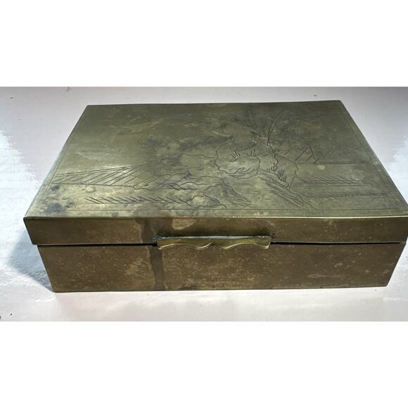 Vintage Brass Asian Jewelry Box With Art Image Old Trinket Box Antique Brass Box - Picture 4 of 12